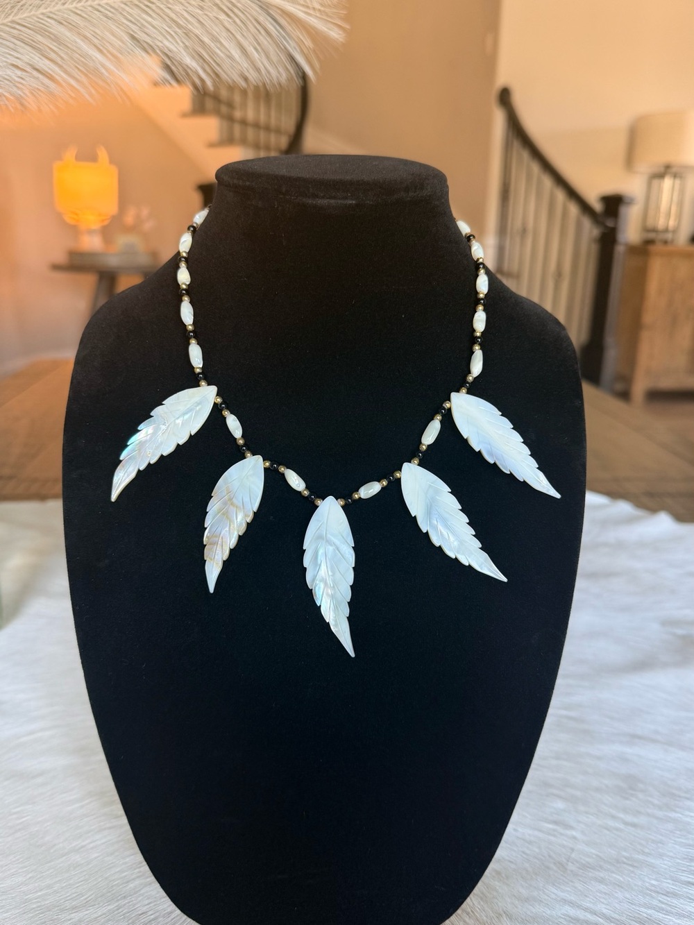 Mother-of-Pearl White Leaf Statement Necklace - Women Jewelry